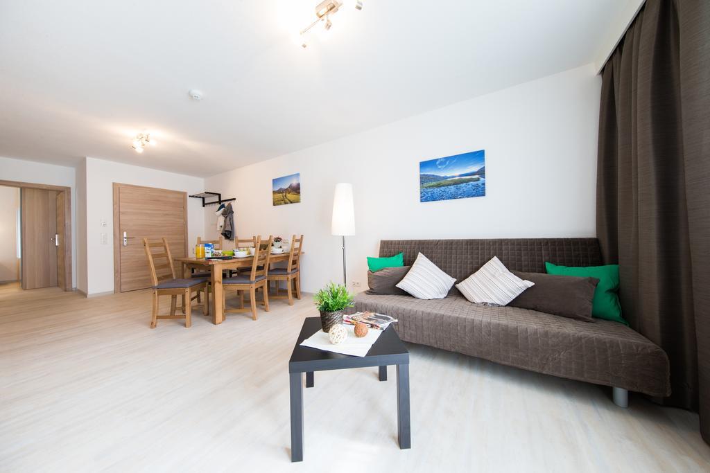 Haus Luigi Διαμέρισμα Ζόλντεν Δωμάτιο φωτογραφία